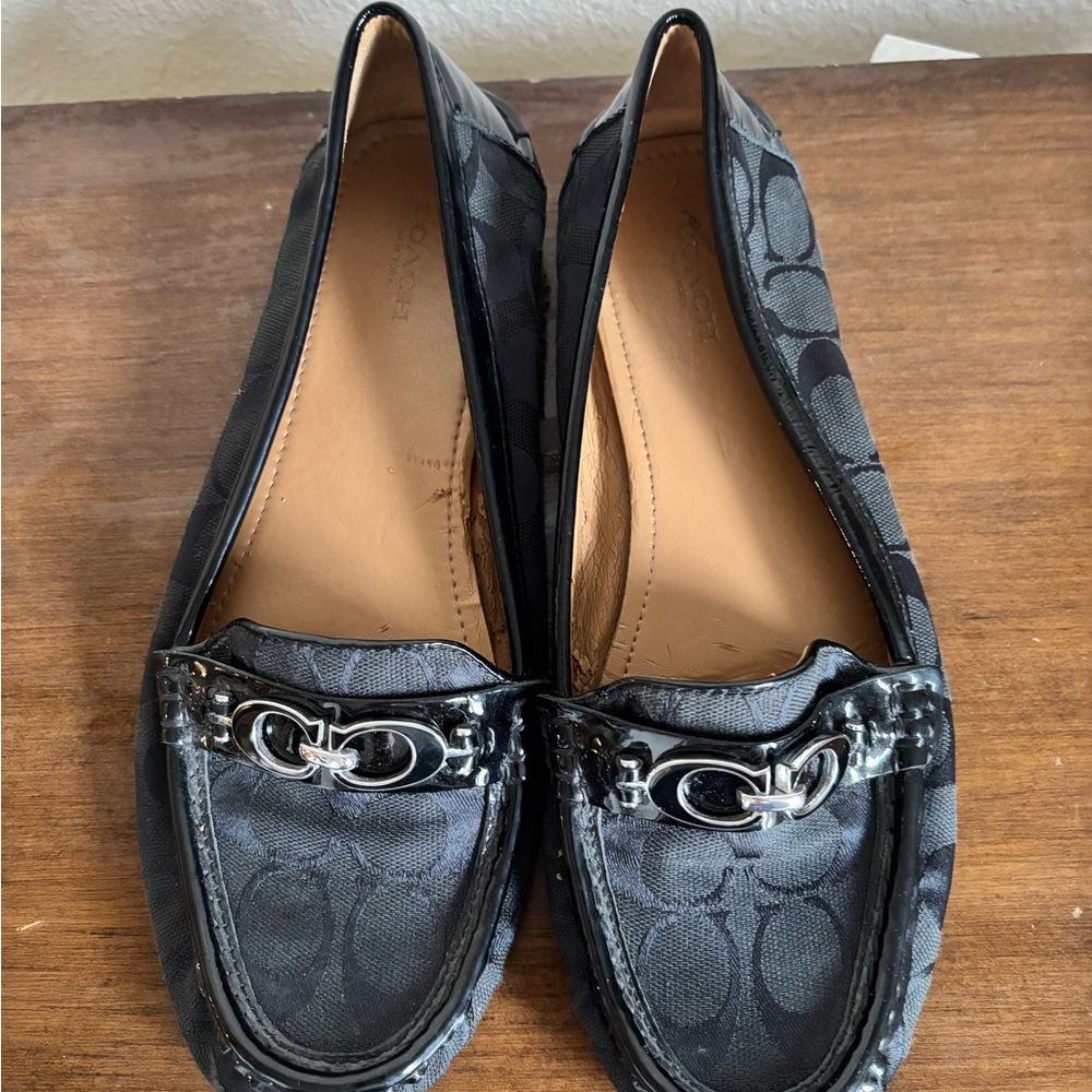 Coach Fortunata Buckle Loafers Size 9.5B Signature Print Patent Leather Trim - Picture 3 of 9
